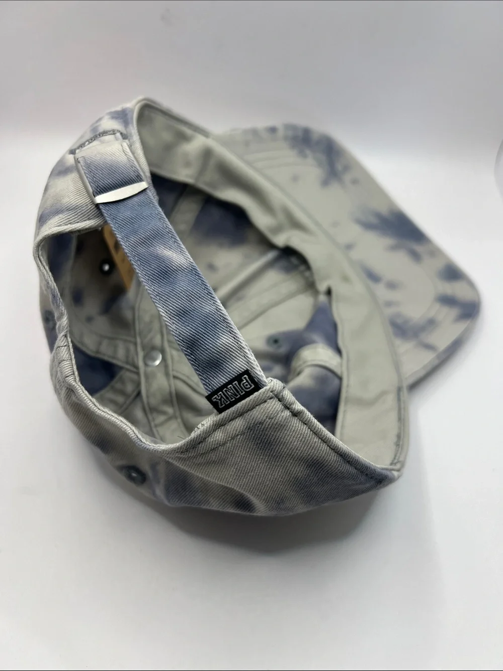VS PINK baseball cap NWT